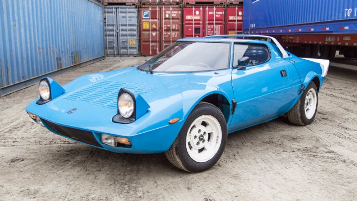 Υπάρχει μια πανέμορφη Stratos HF Stradale του 1975, η έκδοση δρόμου δηλαδή του οχήματος που κέρδισε το World Rally Championship το 1974, 1975 και 1976. Το αυτοκίνητο έχει στο οδόμετρό του μόλις 12.610 χλμ. Υπάρχει μια πανέμορφη Stratos HF Stradale του 1975, η έκδοση δρόμου δηλαδή του οχήματος που κέρδισε το World Rally Championship το 1974, 1975 και 1976. Το αυτοκίνητο έχει στο οδόμετρό του μόλις 12.610 χλμ.